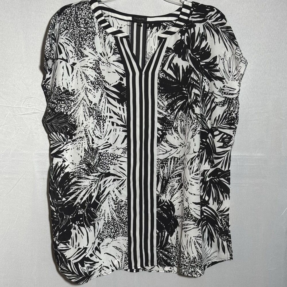 Talbots XL Black White Floral Blouse Short Sleeve Split Neck Lightweight Top